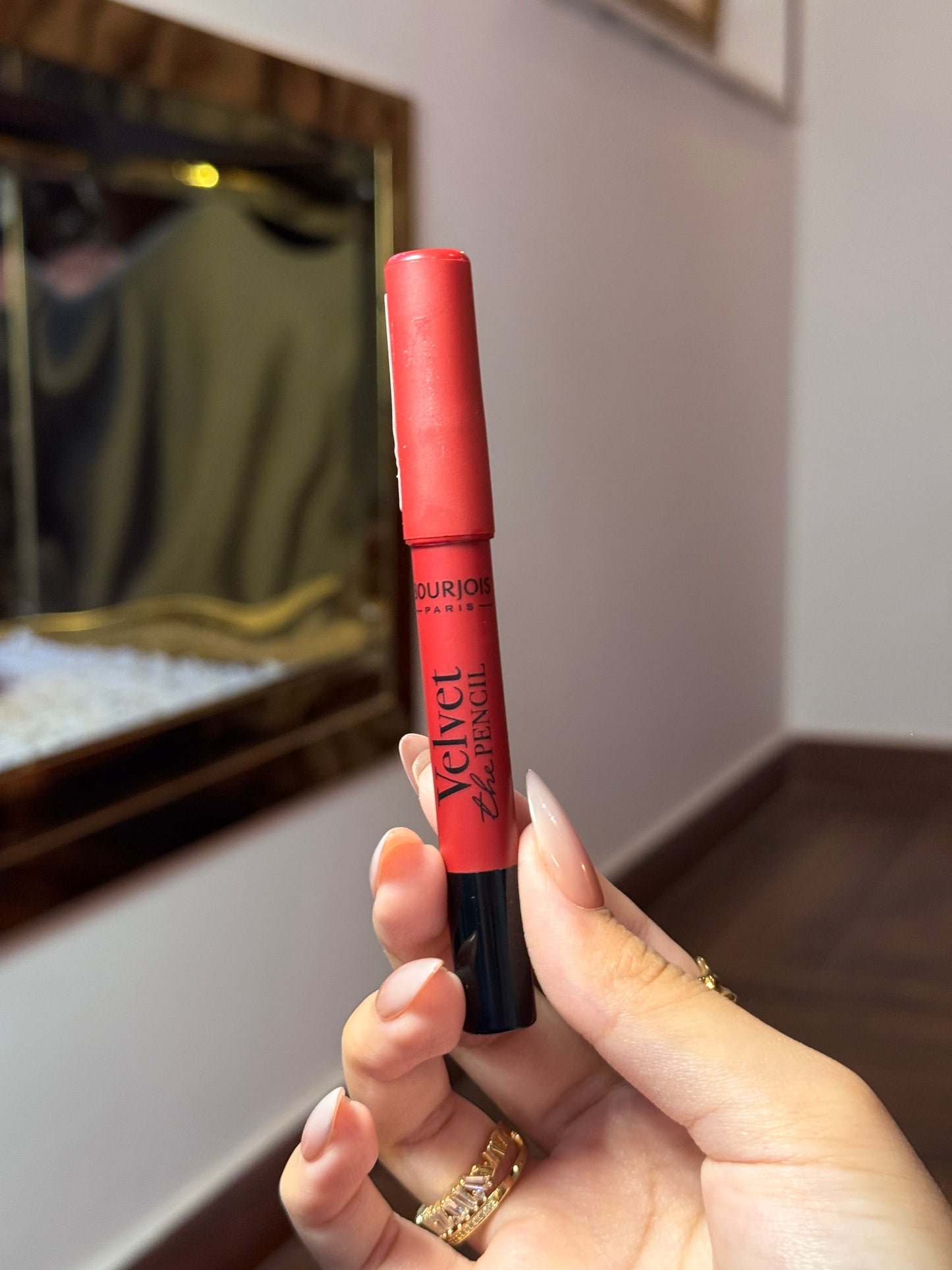 Bourjois - Velvet The Pencil