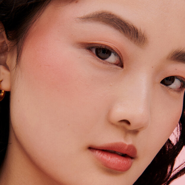 Benefit Cosmetics
Flora Lip & Cheek Stain 6ml