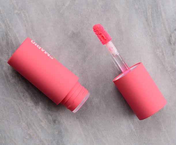 MAKEUP BY MARIO MoistureGlow Plumping Lip Color-Hot Pink
