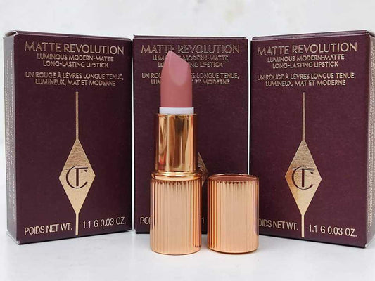 Charlotte Tilbury Matte Revolution Lipstick 1.1g (Pillow Talk)