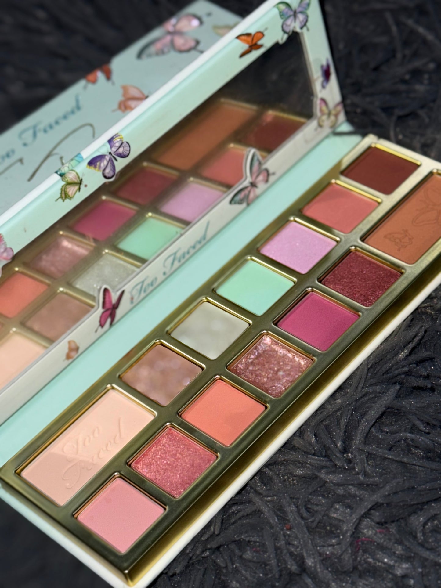 Too Faced Too Femme Eyeshadow Palette – (Damaged)