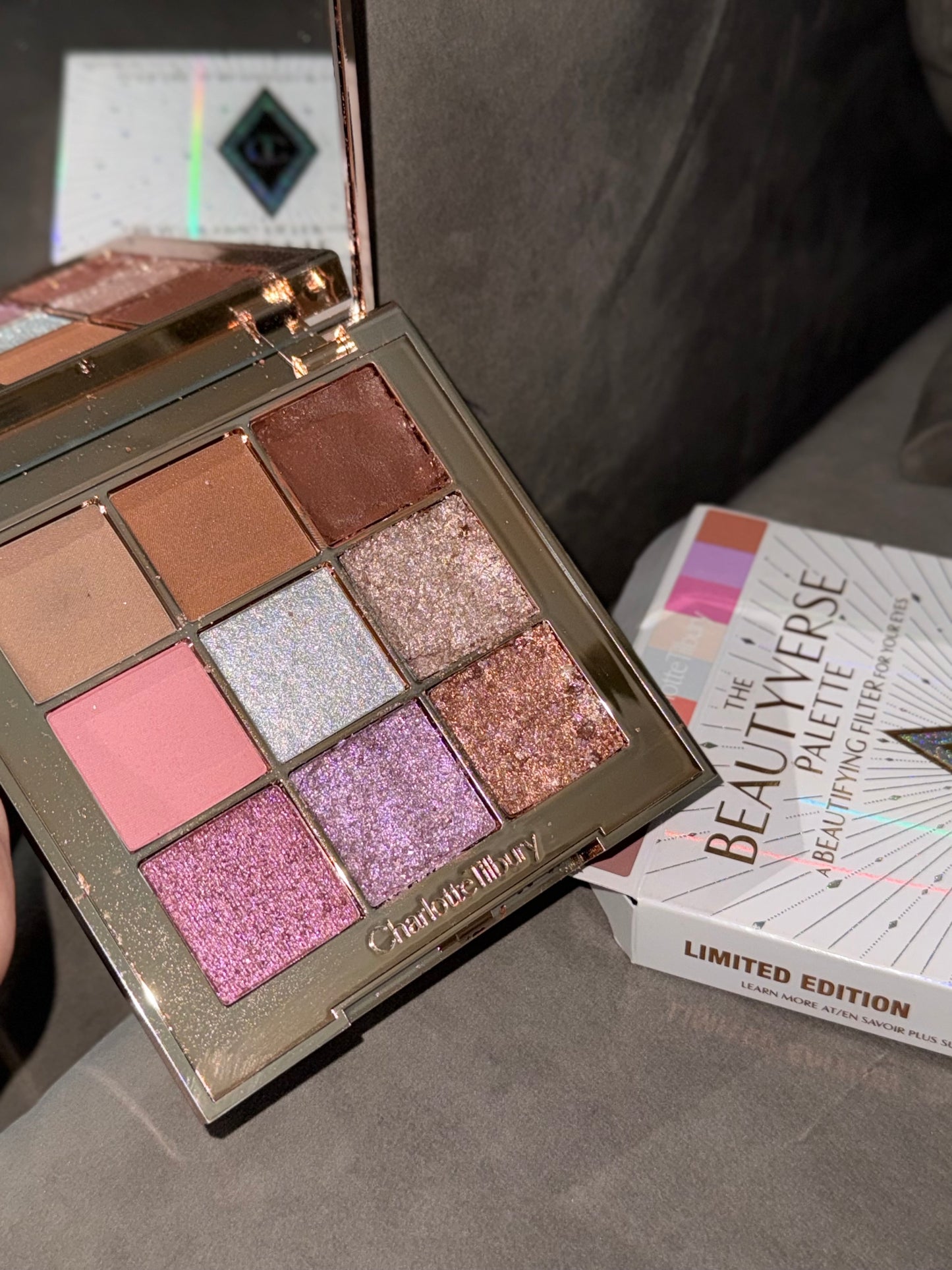 Charlotte Tilbury Beautyverse Palette – (Damaged)