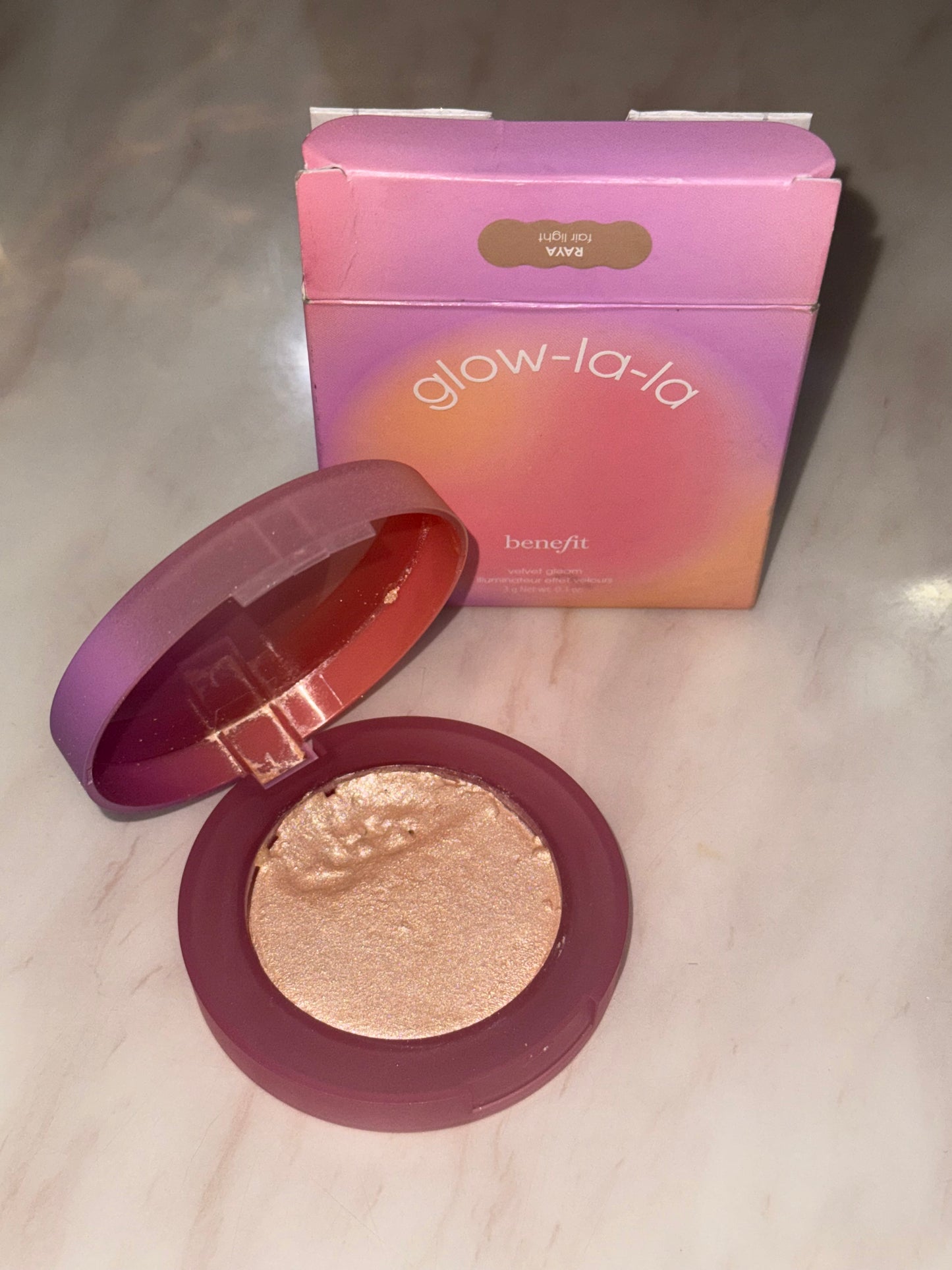 Benefit Glow-La-La Highlighter – (Damaged)