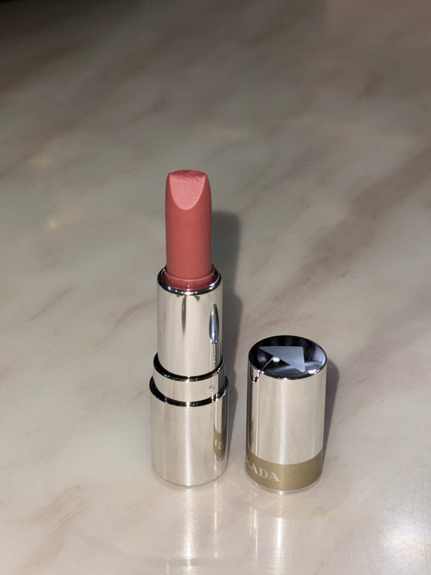 Prada Beauty Hyper Matte Lipstick – B02 Quartz Mini (damaged)