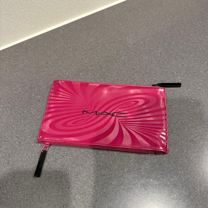 MAC Cosmetics New Illusions Double Zipper Cosmetics Case