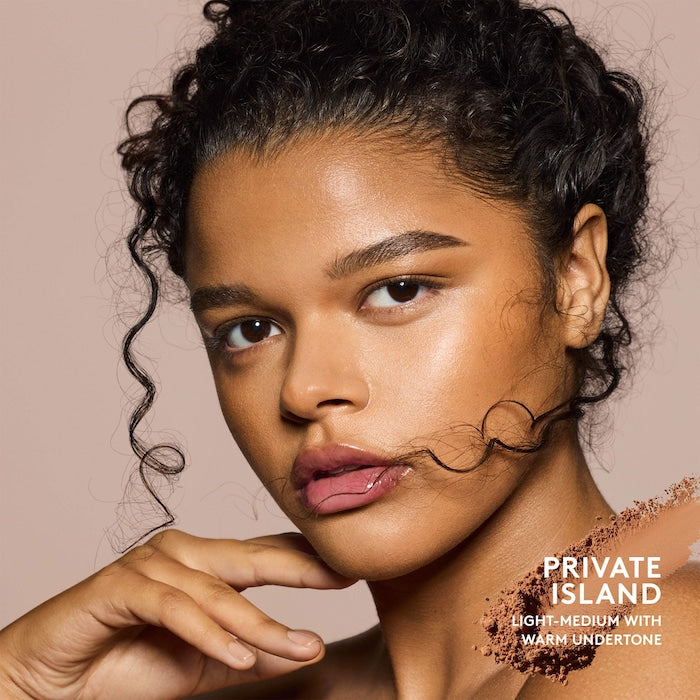 Fenty Beauty by Rihanna 
Sun Stalk'r Instant Warmth Bronzer 2.2g