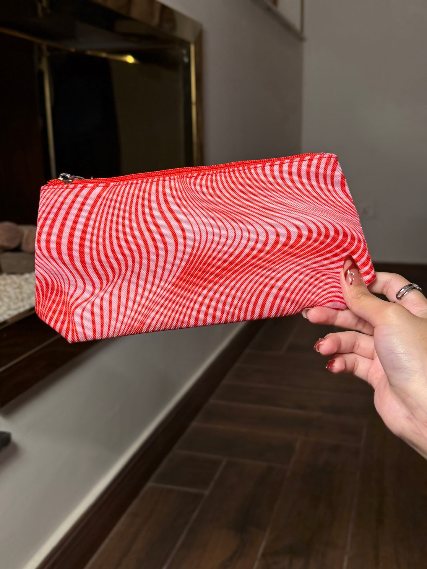 Clinique New Res Swirl Makeup Bag