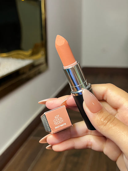 Mac M·A·Cximal Lipstick Full Size