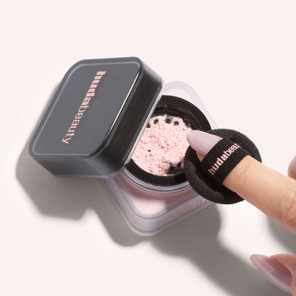 HUDA BEAUTY Mini Easy Bake Loose Baking & Setting Powder 6g