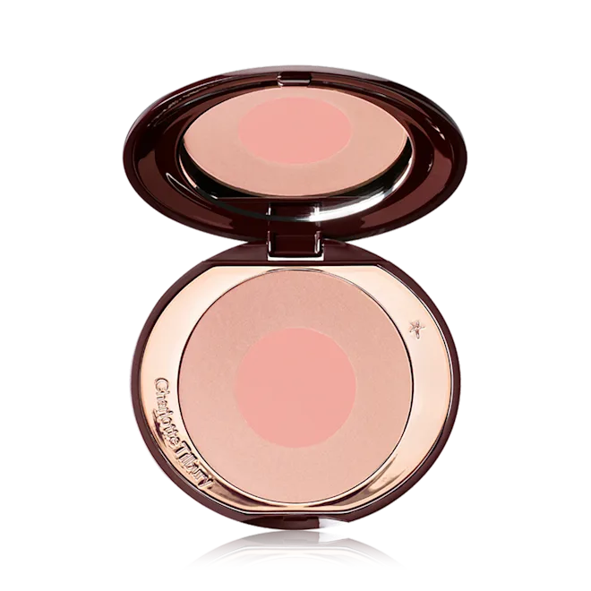 Charlotte Tilbury 
Cheek to Chic Blush