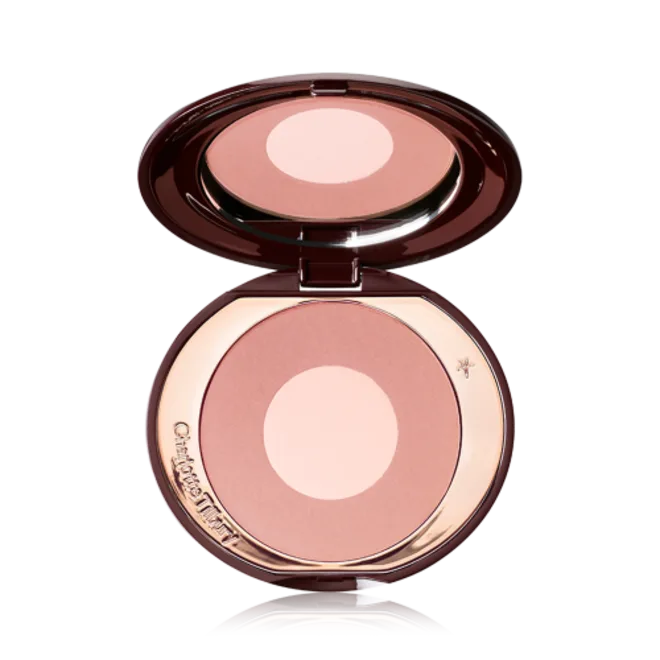 Charlotte Tilbury 
Cheek to Chic Blush