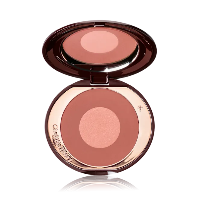 Charlotte Tilbury 
Cheek to Chic Blush