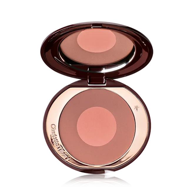 Charlotte Tilbury 
Cheek to Chic Blush