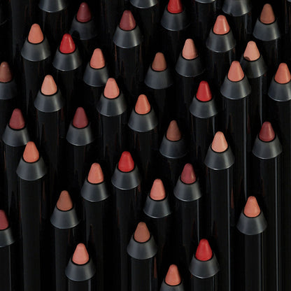 Hourglass Shape & sculpt lip liner